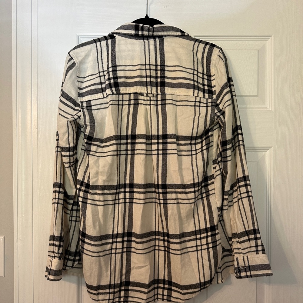 American Eagle Flannel Button Down - image 2